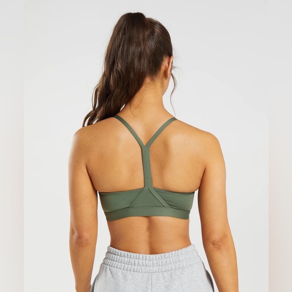 Gymshark v neck sports bra - Picture 2 of 4